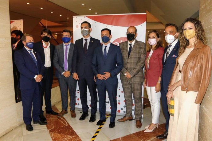 Acto del 25 aniversario de AJE en Almería