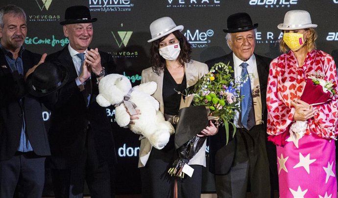 Entrega de los Bombines de San Isidro, con Isabel Díaz Ayuso como gran protagonista