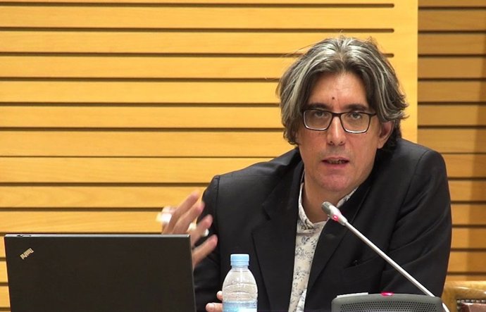 El psicólogo y presidente de la Sociedad Española de Suicidología, Andoni Anséan