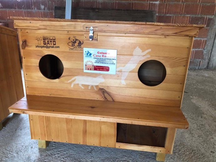 Archivo - Gatera para las colonias de gatos callejeros de Mérida