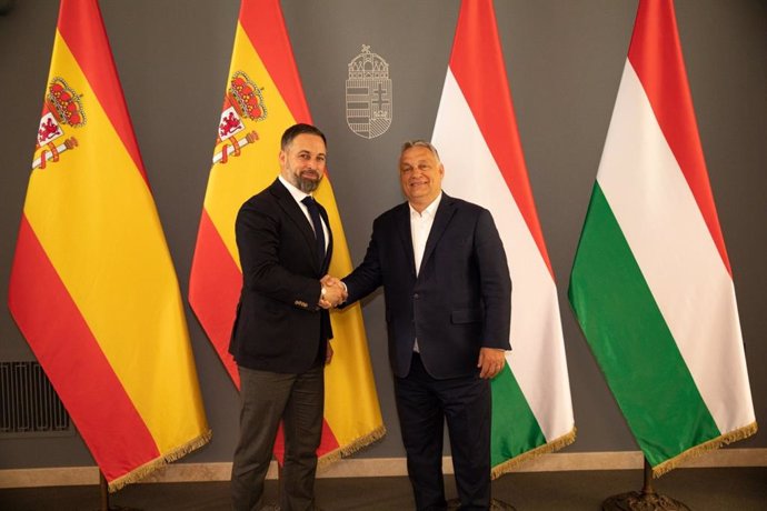 Reunión del presidente de Vox, Santiago Abascal, con el primer ministro de Hungría, Viktor Orban