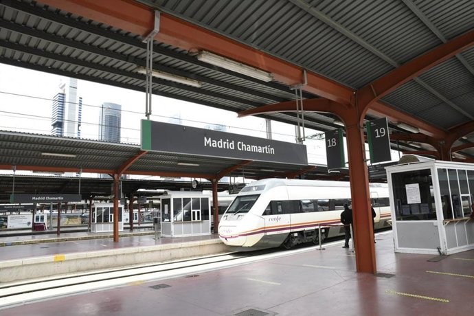 Estación de Chamartín-Clara Campoamor