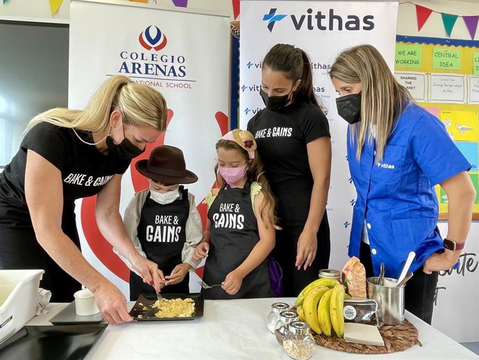 Taller educativo Gastronomía canaria y salud a los estudiantes de 2 de Primaria del Colegio Arenas