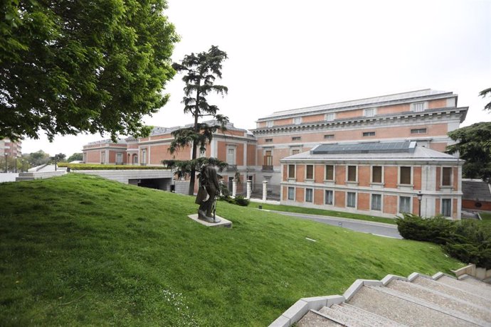 Archivo - Fachada del Museo del Prado 