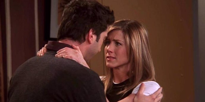 Friends: Jennifer Aniston (Rachel) y David Schwimmer (Ross) revelan que estaban enamorados las primeras temporadas