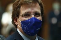 Almeida ve "más necesario que nunca dar la batalla por la libertad" y alaba los valores de Aznar y Guaidó