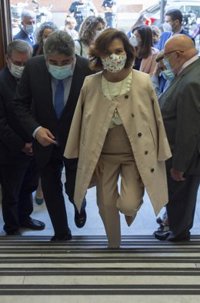 Carmen Calvo desvincula el ritmo de la decisión sobre posibles indultos de las primarias del PSOE-A