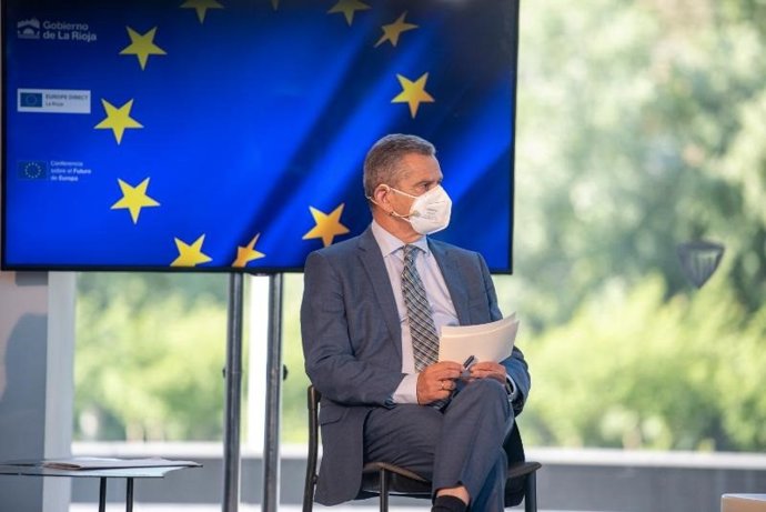 EL CONSEJERO DE HACIENDA, CELSO GONZÁLEZ