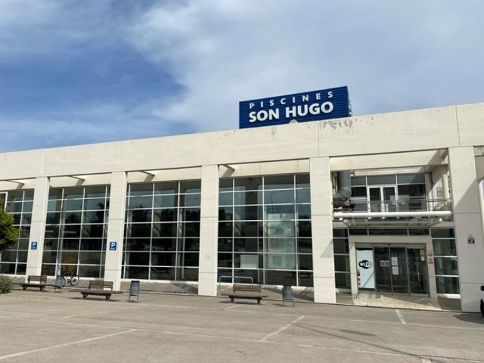 Piscina municipal de Son Hugo.