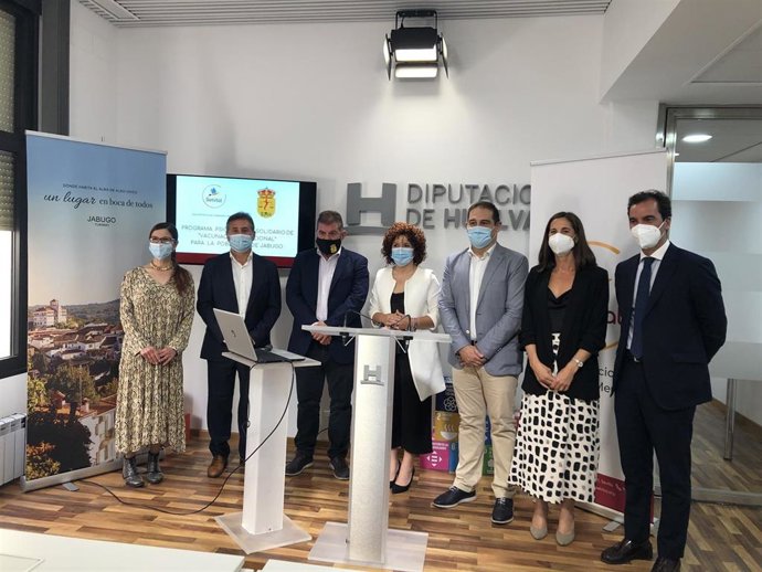 Presentación del proyecto 'Vacunación emocional' del Ayuntamiento de Jabugo.