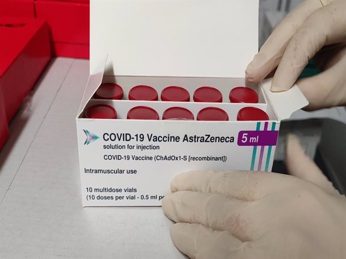 Archivo - Vacuna de AstraZeneca contra la covid
