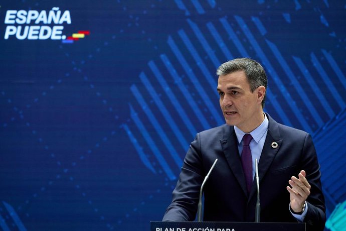 El presidente del Gobierno, Pedro Sánchez, interviene en la presentación del Plan de Acción para la Internacionalización de la Economía Española 2021-2022, en la sede del Instituto de Comercio Exterior (ICEX), a 26 de mayo de 2021, en Madrid (España). E