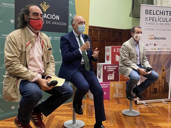 La presentación ha tenido lugar en la sede de Caja Rural de Aragón.