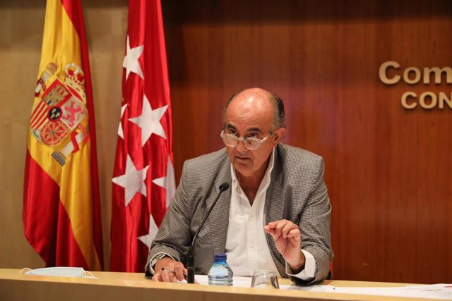 El viceconsejero de Salud Pública y Plan COVID-19 de la Comunidad de Madrid, Antonio Zapatero, interviene en una rueda de prensa sobre la situación epidemiológica y asistencial por coronavirus en la región, a 28 de mayo de 2021, en Madrid (España). Durant