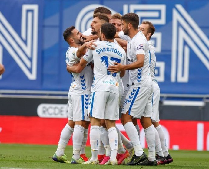 El Tenerife celebra un gol ante el Esapanyol en la jornada 41