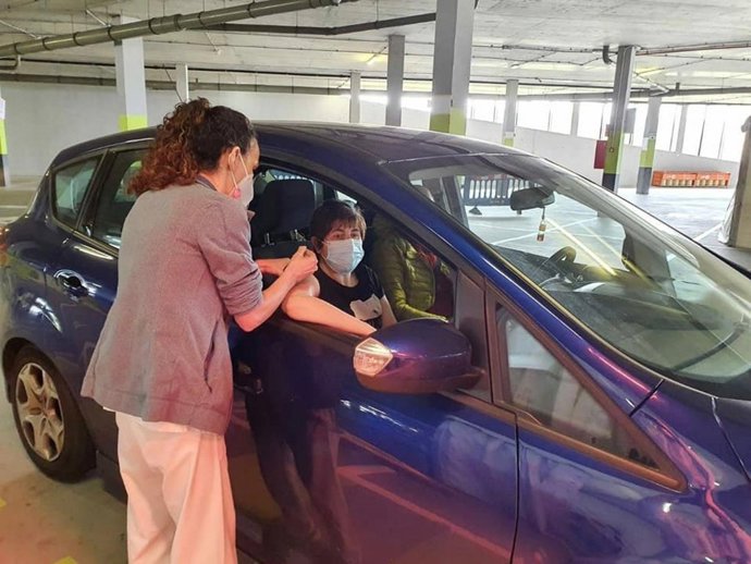 Archivo - Vacunación contra el coronavirus en Asturias.