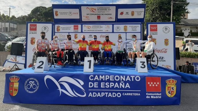 El equipo de Cataluña de Team Relay de ciclismo adaptado, compuesto por Sergio Garrote, Israel Rider e Isaac Martos