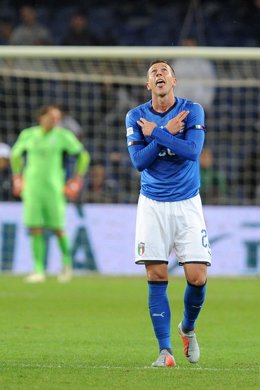 Archivo - Federico Bernardeschi celebra un gol con la selección italiana