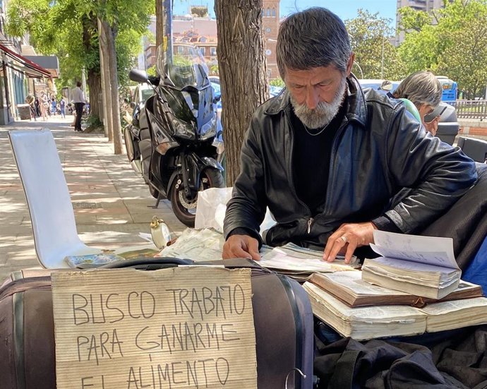 Un mismo equipo ayuda a Luciano a buscar trabajo