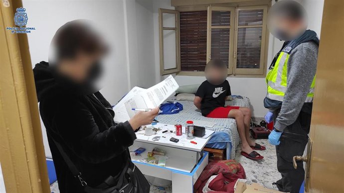 Archivo - La Policía Nacional detiene a 24 integrantes de la banda latina Dominican Don't Play en Zaragoza.