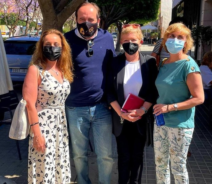 El presidente de la Junta Local de Almerimar solicita "reforzar" el centro de salud de cara al verano