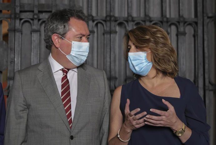 Archivo - Susana Díaz y Juan Espadas