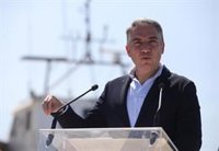 Bendodo ve "bienvenida" la oferta de Vox de "reconducir relaciones": "Debe entender que es herramienta útil del cambio"