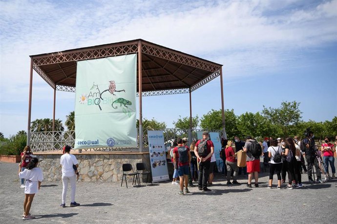 Unas 60 personas participan en el Parque del Andarax en una jornada de descubrimiento de la riqueza ambiental.