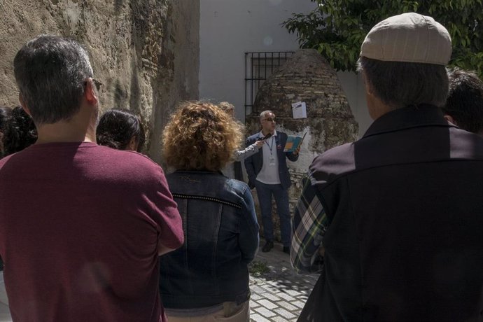 Recorrido literario Entrelíneas, en el marco del Festival de Cine Africano de Tarifa (Cádiz)