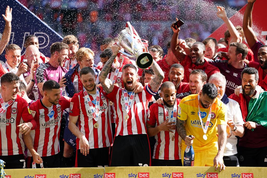 Brentford promoted to the Premier League and returned to the top flight 74 years later