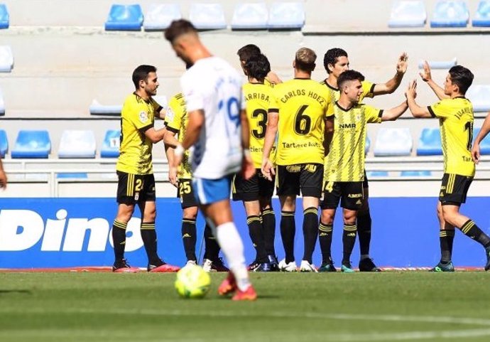 Oviedo y Tenerife se reparten los puntos en la última jornada de la Liga SmartBank