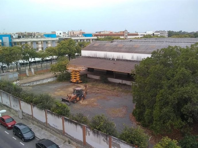 Obras en la antigua algodonera de Alcosa