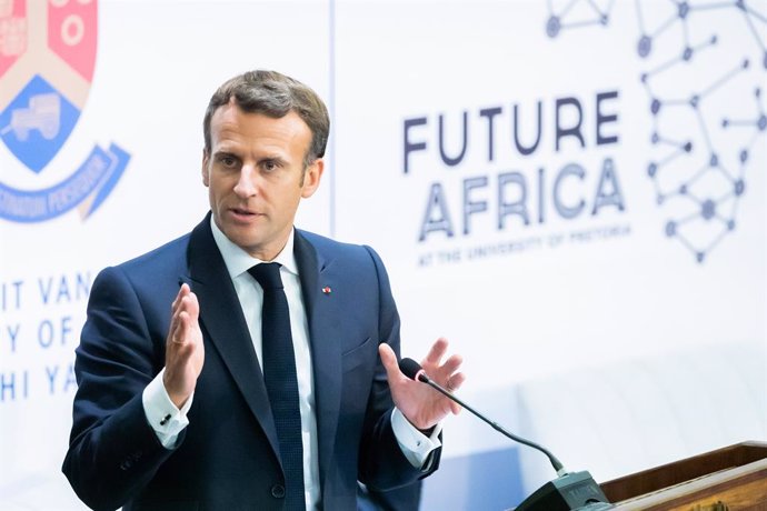 28 May 2021, South Africa, Pretoria: French President Emmanuel Macron speaks during the launch meeting of the Initiative for the Future of Vaccines in Africa at the University of Pretoria. Photo: Christoph Soeder/dpa
