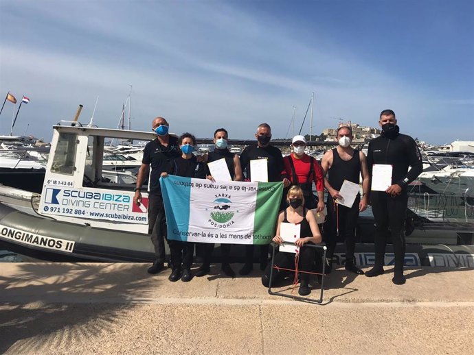 El centro voluntario SCUBA IBIZA, encargado de hacer el seguimiento de la estación situada en el islote de En Caragoler, en la Reserva Marina de Es Freus.