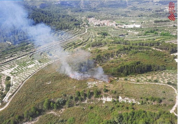 Incendio en Beniatjar