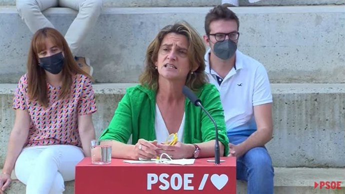 La vicepresidenta cuarta del Gobierno y ministra para la Transición Ecológica y el Reto Demográfico, Teresa Ribera, en un acto del PSOE sobre reto demográfico en Huesca
