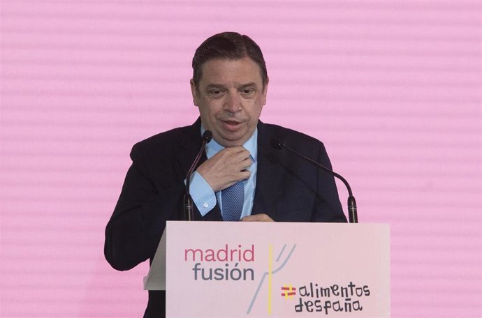 El ministro de Agricultura, Pesca y Alimentación, Luis Planas, interviene en la presentación de la XIX edición de Madrid Fusión Alimentos de España, a 24 de mayo de 2021, en Madrid, (España). Con el objetivo de reforzar la aceptación, visibilidad y co