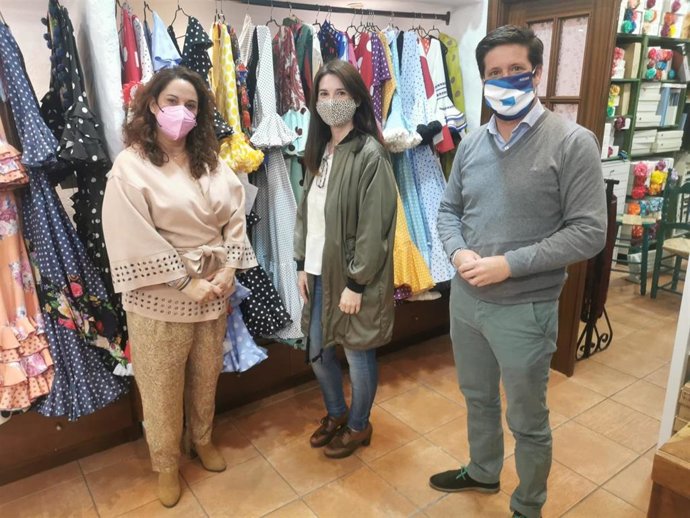 Cs reclama que el Ayuntamiento de Huelva no excluya de los presupuestos ayudas directas al sector de la moda flamenca