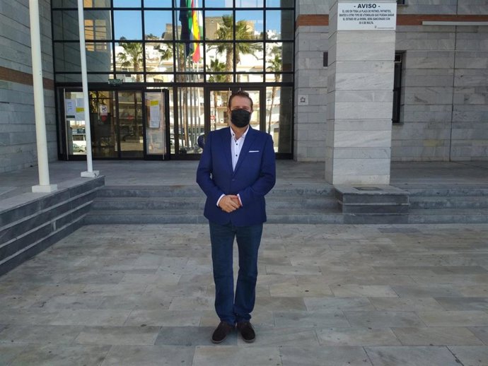 El portavoz de Ciudadanos en el Ayuntamiento de Salobreña (Granada), Plácido Leyva.
