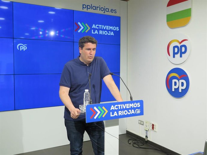 Archivo - El coordinador general del PP de La Rioja, Diego Bengoa