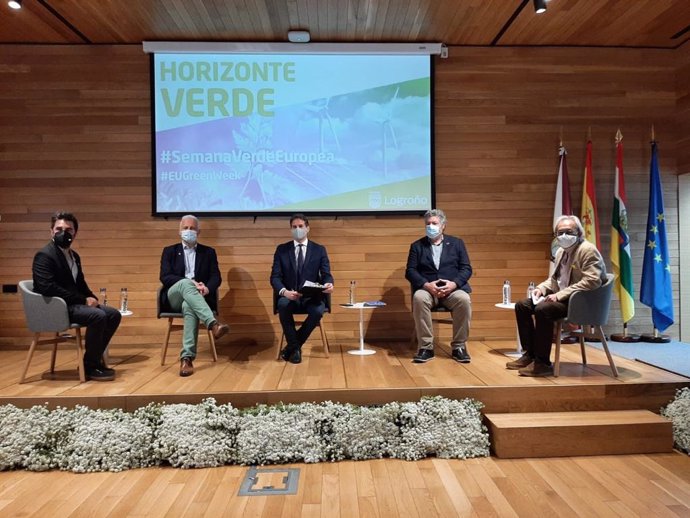 Representantes de las administraciones local, regional y nacional abogan en Logroño por políticas verdes en favor de la contaminación cero