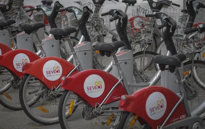 Archivo - Bicicletas del servicio Sevici