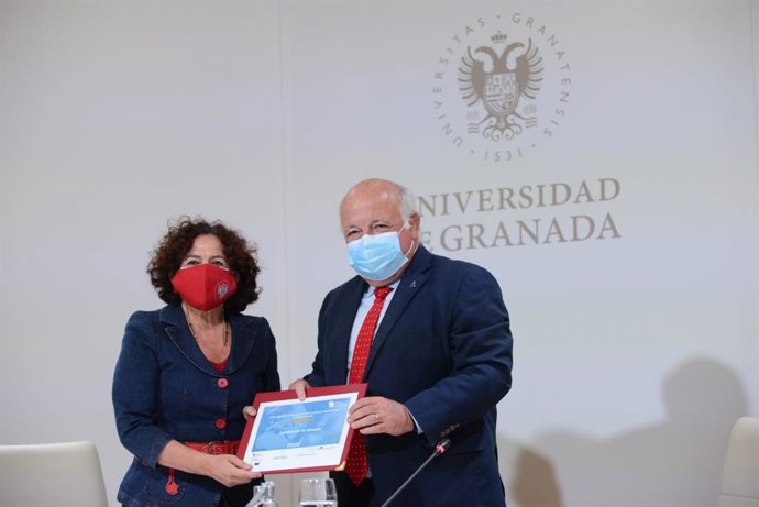 Pilar Aranda y Jesús Aguirre