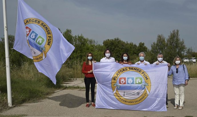 Imagen de la presentación de las 'Playas sin Humo' de Valncia.