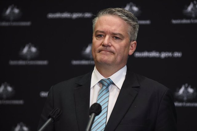 Archivo - Australian Finance Minister Mathias Cormann addresses the media during a federal budget update, ahead of the 2020/21 budget scheduled for October, at Parliament House in Canberra, Thursday, July 23, 2020. (AAP Image/Lukas Coch) NO ARCHIVING