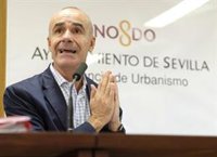 Muñoz defiende que Espadas agote el tiempo en Alcaldía de Sevilla e insiste en que su sucesión "no está sobre la mesa"