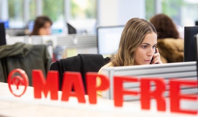 Archivo - El volumen de primas del sector asegurador en Latinoamérica creció un 0,2% en 2020, según Mapfre Economics