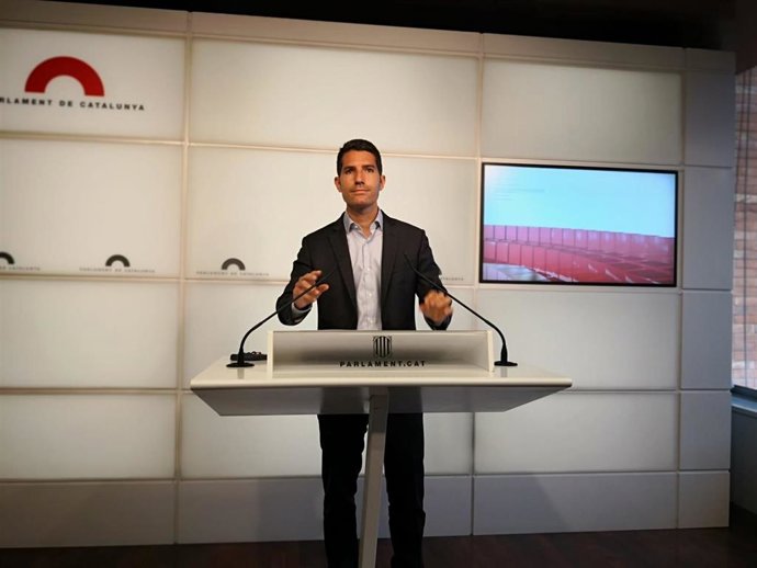 El portavoz de Cs en el Parlament, Nacho Martín Blanco, en rueda de prensa en la Cámara catalana el 1 de junio de 2021.