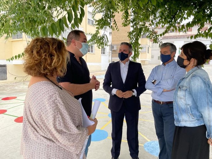 Visita al colegio Virgen de la Villa.