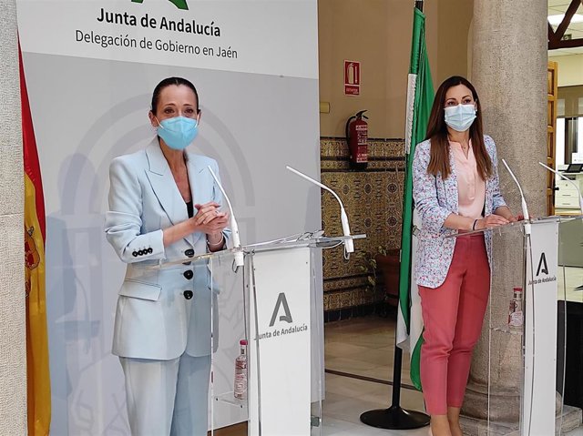 Maribel Lozano y María José Lara